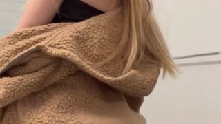 Kennasweets onlyfans leak – Tease Booty Hot Video
