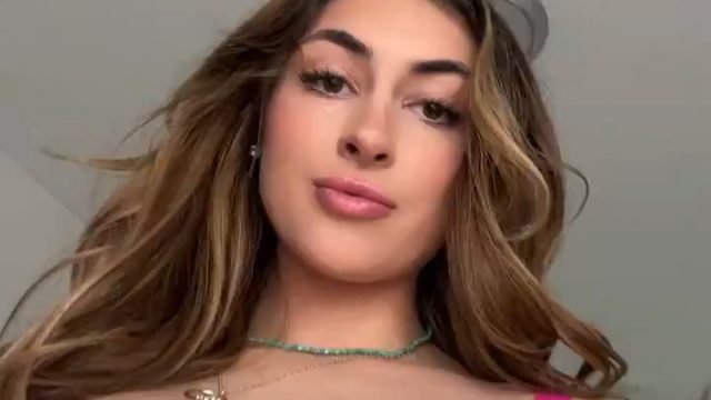 Alexusxxx onlyfans leaks – Tease boobs Sexy